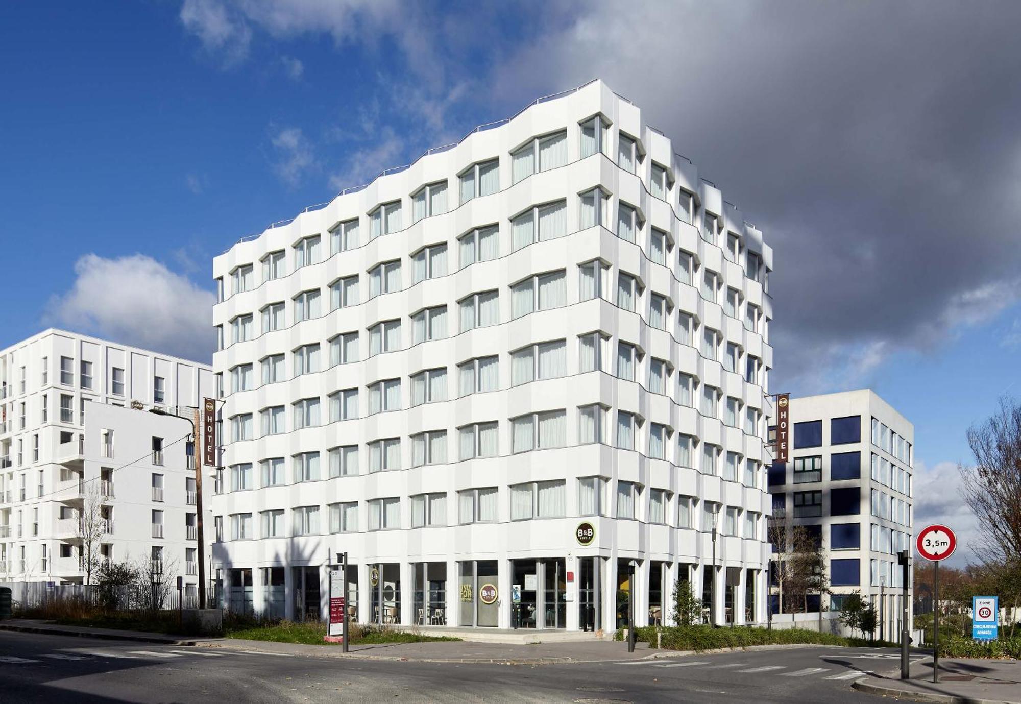 B&B Hotel Massy Gare Tgv Esterno foto